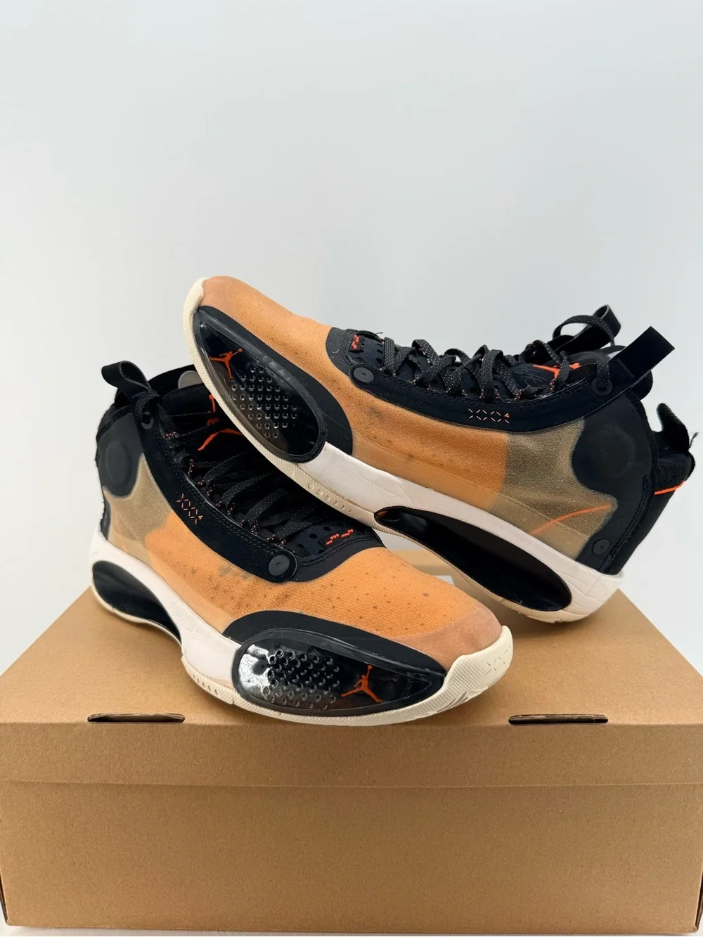 Jordan 34 Amber Rise size 10.5M